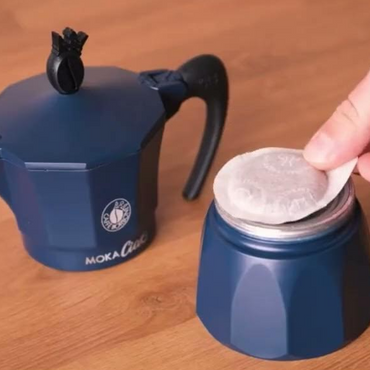 Caffe Borbone MokaCiao Moka Pot - with 15 FREE pods